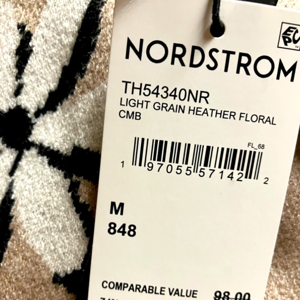 Tahari Tan Sweater with Black and White Floral Pattern Size M - Picture 6 of 7